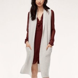 Aritzia Wilfred Sweater Vest
